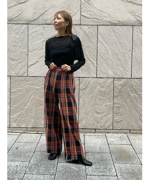 ulu（ウル）の「Twill wide check pants（その他パンツ・レディース・ブラック×レッド・FREE）」の2枚目の写真