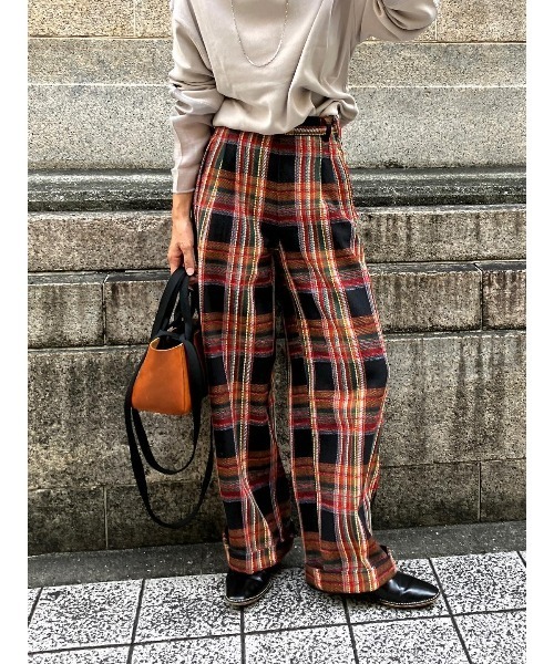 ulu（ウル）の「Twill wide check pants（その他パンツ・レディース・ブラック×レッド・FREE）」の7枚目の写真