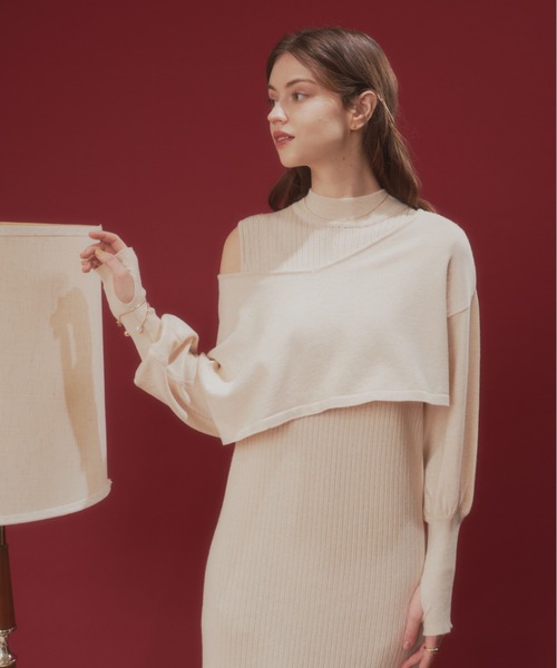 VANNIE U（ヴァニーユー）の「リブショルダーニットワンピース（ワンピース・レディース・ベージュ/アイボリー・FREE）」の14枚目の写真