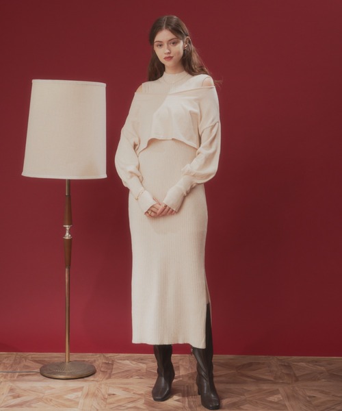 VANNIE U（ヴァニーユー）の「リブショルダーニットワンピース（ワンピース・レディース・ベージュ/アイボリー・FREE）」の18枚目の写真