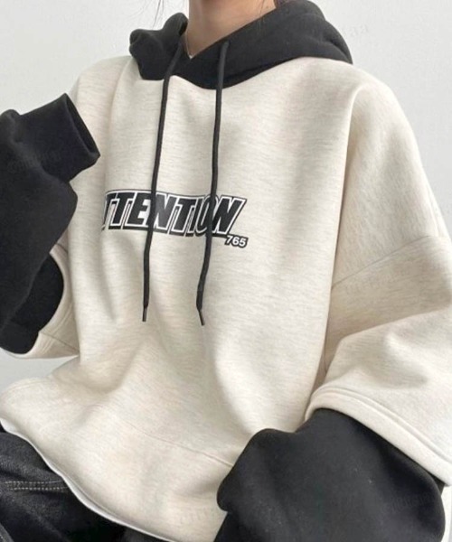 Dalfwin（ダールフィン）の「2023AW 秋冬新作 韓国ファッション パーカー スウェット レディース　バイカラーレイヤードフーディー ビッグシルエット　オーバーサイズ 男女兼用 ペア ユニセックス（パーカー・レディース・ネイビー/オートミール/ブラック・FREE）」の13枚目の写真