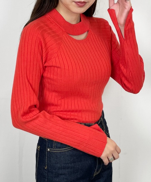 Meli rich(メリーリッチ)の「カットアウトリブニットプルオーバー(ニット/セーター・レディース・ブラック/オレンジ/ブルー/アイボリー・MEDIUM)」の13枚目の写真