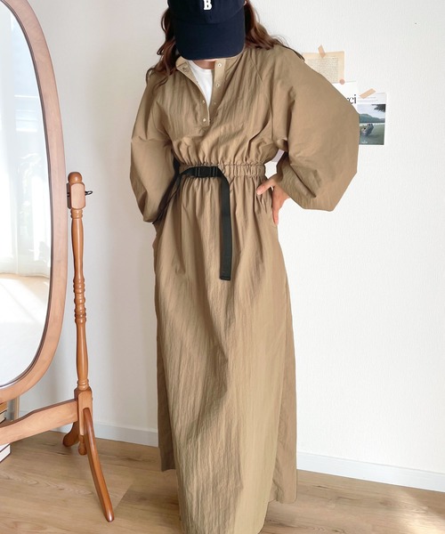 Java（ジャバ）の「《JaVa ジャバコラボ》シャカシャカ素材の