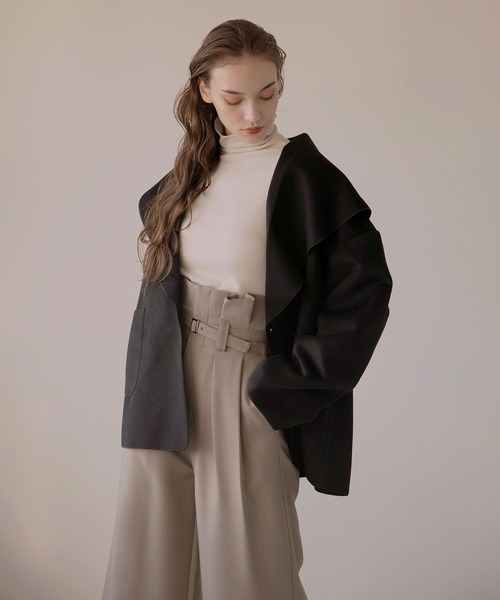 MIELI INVARIANT(ミエリインヴァリアント)の「Big Collar Rever Coat(その他アウター・レディース・オリーブ/ブラック・FREE)」の8枚目の写真