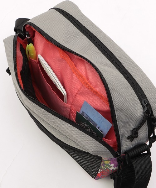 チチカカ(チチカカ)の「セパレートショルダーバッグ(ショルダーバッグ・レディース・ブラック/グレー・FREE)」の16枚目の写真