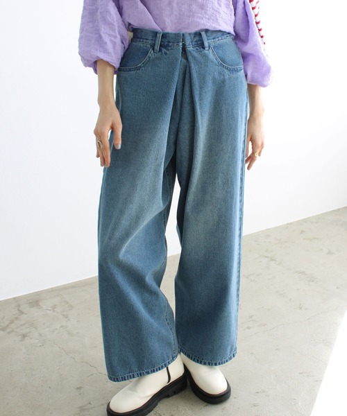 GeeRA(ジーラ)の「ホックデザインワイドパンツ(その他パンツ・レディース・ブルー/オフホワイト/ブラック・LARGE/MEDIUM/SMALL)」の4枚目の写真