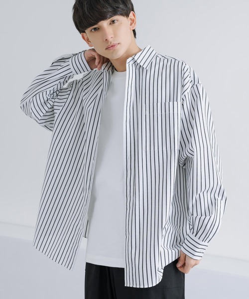 Rocky Monroe（ロッキーモンロー）の「オーバーサイズ コットンブロード レギュラーカラーシャツ（シャツ/ブラウス・メンズ・ブラック/サックスブルー/ホワイト×ブルー/ホワイト×ブラック/ホワイト×ネイビー/ホワイト・M/L）」の3枚目の写真