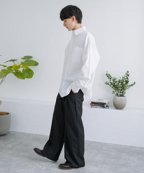 Rocky Monroe（ロッキーモンロー）の「オーバーサイズ コットンブロード レギュラーカラーシャツ（シャツ/ブラウス・メンズ・ブラック/サックスブルー/ホワイト×ブルー/ホワイト×ブラック/ホワイト×ネイビー/ホワイト・M/L）」の21枚目の写真