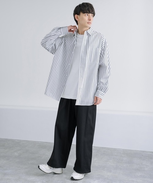 Rocky Monroe（ロッキーモンロー）の「オーバーサイズ コットンブロード レギュラーカラーシャツ（シャツ/ブラウス・メンズ・ブラック/サックスブルー/ホワイト×ブルー/ホワイト×ブラック/ホワイト×ネイビー/ホワイト・M/L）」の9枚目の写真
