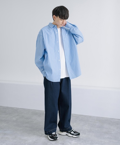 Rocky Monroe（ロッキーモンロー）の「オーバーサイズ コットンブロード レギュラーカラーシャツ（シャツ/ブラウス・メンズ・ブラック/サックスブルー/ホワイト×ブルー/ホワイト×ブラック/ホワイト×ネイビー/ホワイト・M/L）」の10枚目の写真