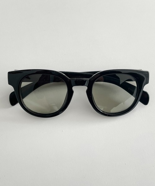 CANAL JEAN(キャナルジーン)の「Dume TRACYボストンカラーサングラス(サングラス・レディース・ブラック/ブラウン/グレー・ONE SIZE)」の6枚目の写真