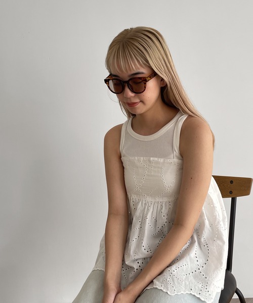 CANAL JEAN(キャナルジーン)の「Dume TRACYボストンカラーサングラス(サングラス・レディース・ブラック/ブラウン/グレー・ONE SIZE)」の16枚目の写真