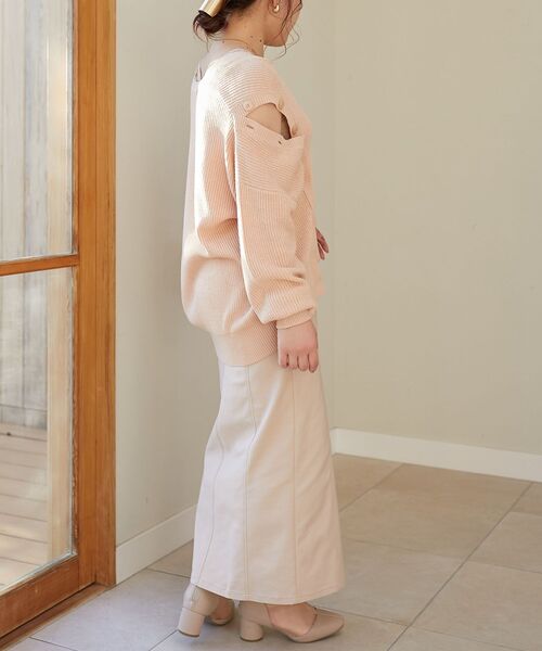 MAJESTIC LEGON（マジェスティックレゴン）の「ストレッチタイトスカート（スカート・レディース・ネイビー/ベージュ/アイボリー・SMALL/MEDIUM）」の18枚目の写真