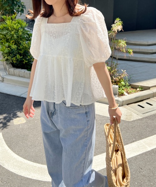 CLEA(クレア)の「コットン刺繍 スクエアネック ペプラムブラウス(シャツ/ブラウス・レディース・アイボリー/ホワイト・FREE)」の10枚目の写真