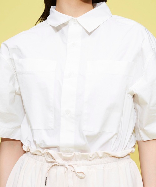 FOREVER 21(フォーエバー トゥエンティーワン)の「【STREET】ダブルポケットBIGシャツ(シャツ/ブラウス・レディース・レッド/ホワイト/ブルー・FREE)」の13枚目の写真
