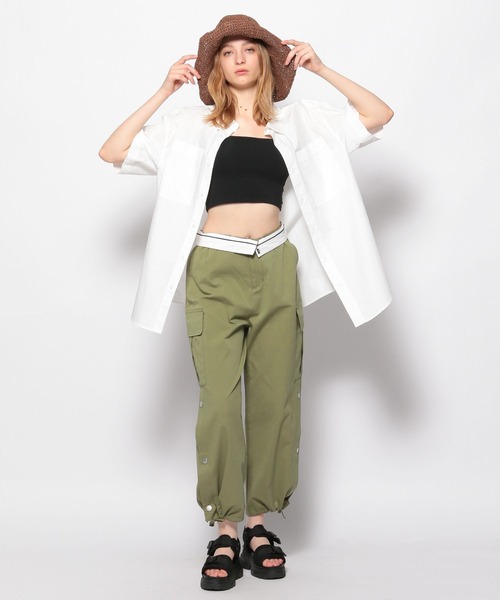 FOREVER 21(フォーエバー トゥエンティーワン)の「【STREET】ダブルポケットBIGシャツ(シャツ/ブラウス・レディース・レッド/ホワイト/ブルー・FREE)」の19枚目の写真