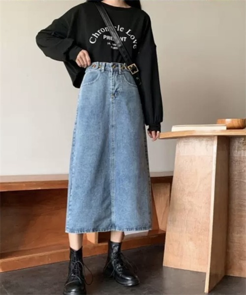 DT MaxMara ★ スリット入 デニム スカート 1CERVINO ブルー DT MaxMara ☆ スリット入 デニム スカート 1CERVINO ブルー