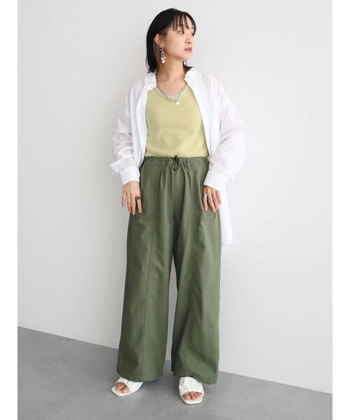 Green　Parks（グリーンパークス）の「麻混オーバーサイズシャツチュニック（チュニック・レディース・グリーン系その他3/ピンク系その他/オフホワイト/サックスブルー・FREE）」の22枚目の写真