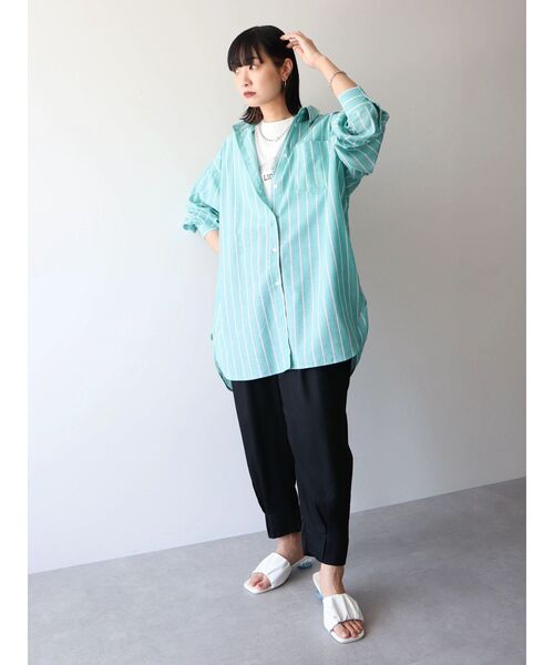 Green　Parks（グリーンパークス）の「麻混オーバーサイズシャツチュニック（チュニック・レディース・グリーン系その他3/ピンク系その他/オフホワイト/サックスブルー・FREE）」の7枚目の写真