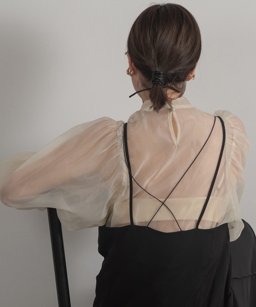 lawgy（ラウジー）の「organdy volume sleeve blouse（シャツ/ブラウス・レディース・アイボリー/ブラウン/ブラック・FREE）」の13枚目の写真