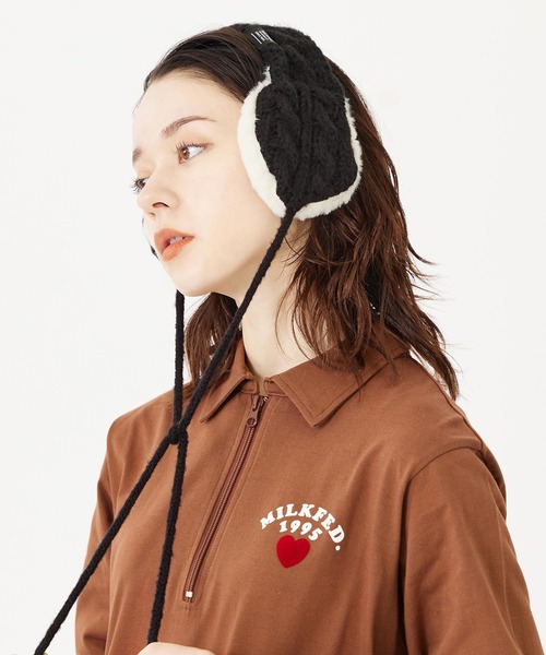 MILKFED.(ミルクフェド)の「KNIT EARMUFFS(イヤーマフ・レディース・オフホワイト/ブラック/ホワイト・ONE SIZE)」の5枚目の写真