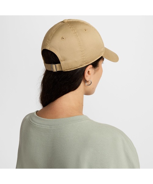 NIKE（ナイキ）の「NIKE/ナイキ U CLUB CAP U CB FUT WSH L/クラブ フューチュラ キャップ（キャップ・メンズ・ブラック/ホワイト/ベージュ/ピンク/ライトブルー/グレー/ベージュ系その他・M-L/S-M/L/XL/S/M/M/L）」の13枚目の写真