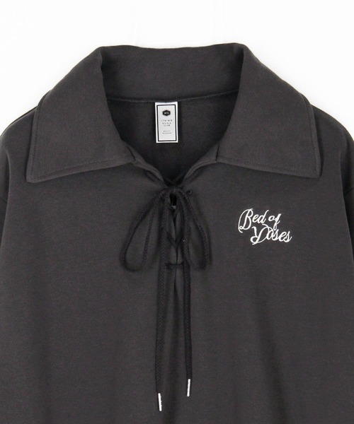 179/WG（イチナナキュウダブルジー）の「レースアップ衿付きスウェット（スウェット・レディース・パープル/オフホワイト/チャコールグレー・FREE）」の8枚目の写真