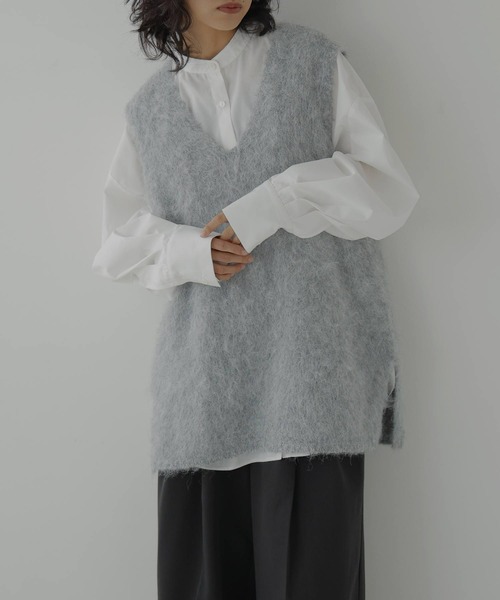 hellam（へラム）の「ウールシャギーVネックベスト（ベスト・レディース・オフホワイト/杢グレー/チャコールグレー・FREE）」の10枚目の写真