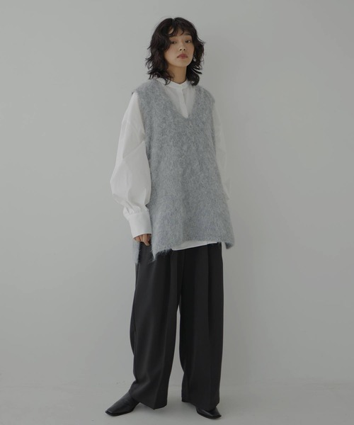 hellam（へラム）の「ウールシャギーVネックベスト（ベスト・レディース・オフホワイト/杢グレー/チャコールグレー・FREE）」の11枚目の写真