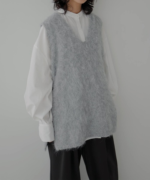 hellam（へラム）の「ウールシャギーVネックベスト（ベスト・レディース・オフホワイト/杢グレー/チャコールグレー・FREE）」の14枚目の写真