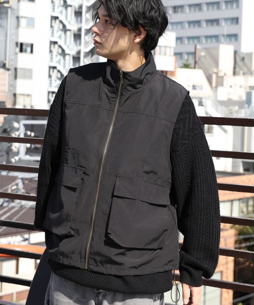 ８(eight)（エイト）の「スタンドカラーベスト（ベスト・メンズ・オリーブ/ホワイト/ブラック・MEDIUM/LARGE）」の3枚目の写真