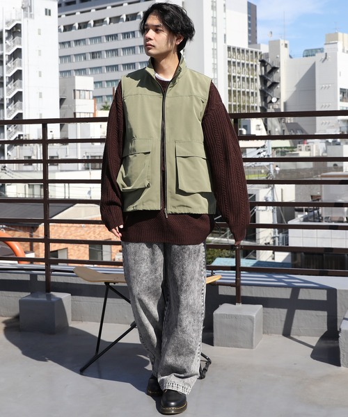 ８(eight)（エイト）の「スタンドカラーベスト（ベスト・メンズ・オリーブ/ホワイト/ブラック・MEDIUM/LARGE）」の5枚目の写真