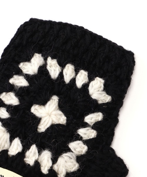niche.（ニッチ）の「MacMahon Knitting Mills/マクマホンニッティングミルズ Hand Warmer-Crochet F23-igk-20（手袋・メンズ・ブラック系その他/ブラック系その他2/ベージュ・F）」の9枚目の写真