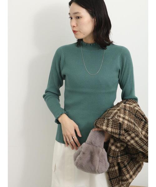 Samansa Mos2 blue（サマンサモスモスブルー）の「フリル衿リブニットプルオーバー（ニット/セーター・レディース・キナリ/グリーン/ブラック・F）」の9枚目の写真