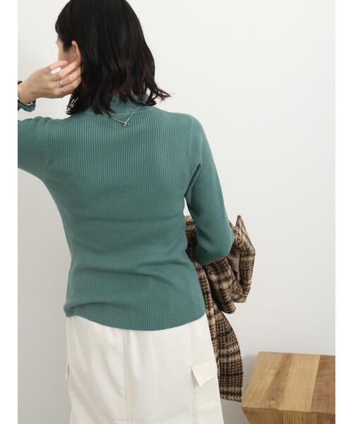 Samansa Mos2 blue（サマンサモスモスブルー）の「フリル衿リブニットプルオーバー（ニット/セーター・レディース・キナリ/グリーン/ブラック・F）」の11枚目の写真
