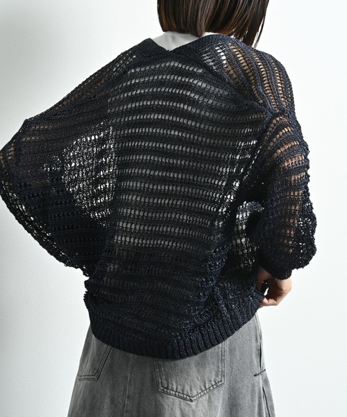 INTERPLANET（インタープラネット）の「ペーパーヤーン透かしボーダートッパー（カーディガン/ボレロ・レディース・ネイビー/ベージュ/グレー・FREE）」の20枚目の写真