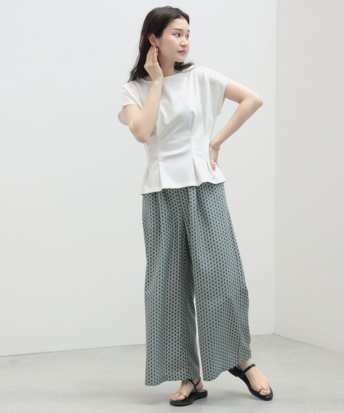 BEAMS HEART（ビームスハート）の「BEAMS HEART / タックペプラム プルオーバー（シャツ/ブラウス・レディース・オフホワイト/グリーン系その他/ネイビー/パープル系その他・FREE）」の19枚目の写真