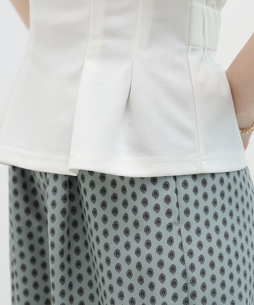 BEAMS HEART（ビームスハート）の「BEAMS HEART / タックペプラム プルオーバー（シャツ/ブラウス・レディース・オフホワイト/グリーン系その他/ネイビー/パープル系その他・FREE）」の8枚目の写真