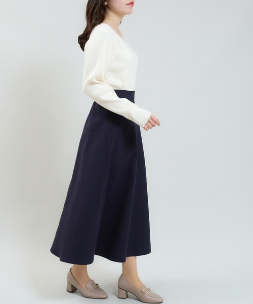 TRUDEA（トルディア）の「ジャガードロングフレアスカート（スカート・レディース・ネイビー/グレイッシュベージュ/アイボリー・LARGE/MEDIUM）」の9枚目の写真