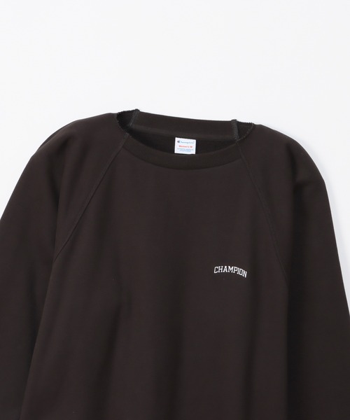 Champion(チャンピオン)の「【Champion/チャンピオン】レディース クルーネックスウェットシャツ(スウェット・レディース・ダークグリーン/ヘザーグレー/ベージュ/チャコール・MEDIUM/LARGE)」の19枚目の写真