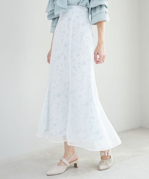 MAJESTIC LEGON(マジェスティックレゴン)の「Sweetフラワースカート(スカート・レディース・ピンク系その他2/グレー系その他/ブルー系その他2・SMALL/MEDIUM)」の3枚目の写真