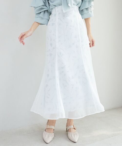 MAJESTIC LEGON(マジェスティックレゴン)の「Sweetフラワースカート(スカート・レディース・ピンク系その他2/グレー系その他/ブルー系その他2・SMALL/MEDIUM)」の14枚目の写真