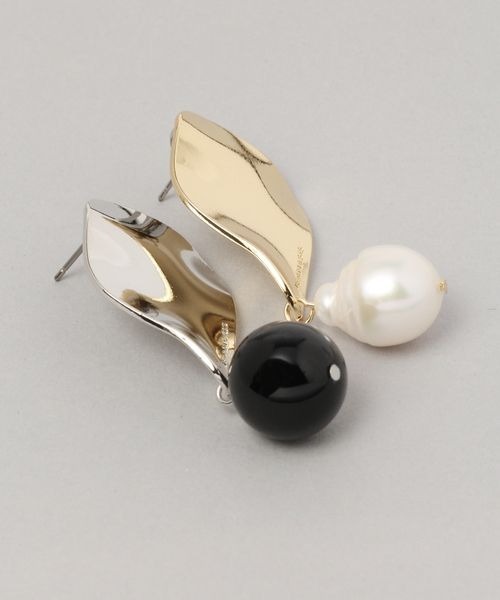 JEANASIS(ジーナシス)の「【WEB・一部店舗限定】Squiggly Pierce 102431(ピアス(両耳用)・レディース・シルバー系その他/ゴールド系その他・FREE)」の13枚目の写真