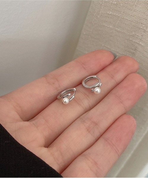 LA VORAGINE（ラ ヴォラジネ）の「アレルギー対応エコパールピアス（ピアス（両耳用）・レディース・ゴールド/シルバー・FREE）」の6枚目の写真