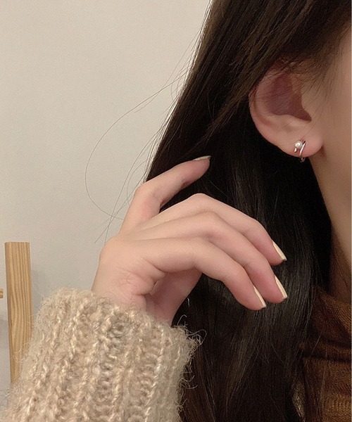 LA VORAGINE（ラ ヴォラジネ）の「アレルギー対応エコパールピアス（ピアス（両耳用）・レディース・ゴールド/シルバー・FREE）」の5枚目の写真
