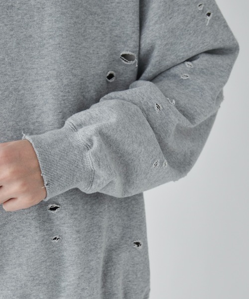 THE STANDARD（ザスタンダード）の「WEGO/ダメージプルオーバースウェット（スウェット・メンズ・ブラック/杢グレー・LARGE/MEDIUM）」の6枚目の写真