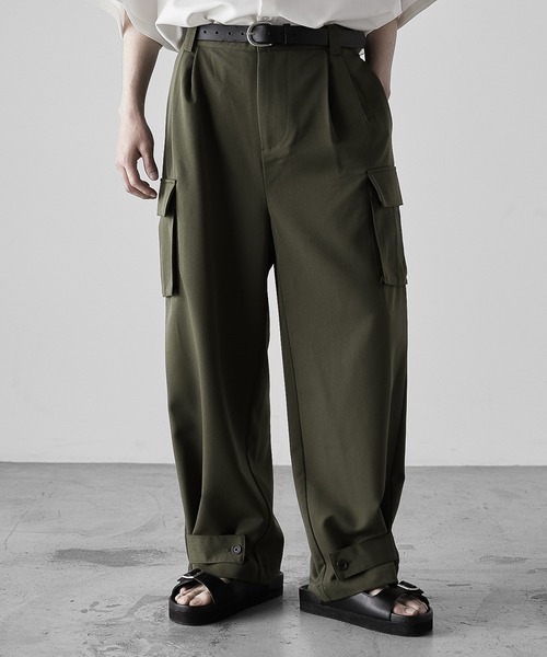 RUUBON（ルーボン）の「【RUUBON】TR 2tuck cargo pants / TR 2タックカーゴパンツ（カーゴパンツ・メンズ・カーキ/ブラック・L/M/S）」の8枚目の写真