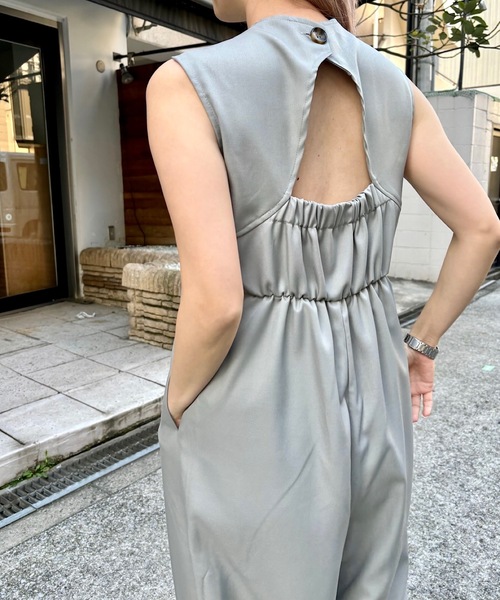 O'fmus(オフムス)の「リネンタッチオールインワン【O'fmus】 オールインワン ofsw24s001(つなぎ/オールインワン・レディース・グレー/ブラック・FREE)」の9枚目の写真
