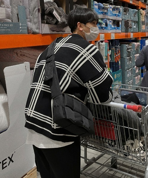 ASCLO（エジュクロ）の「ASCLO Roxy And Botte Cross Bag（ショルダーバッグ・メンズ・ブラック/グリーン・FREE）」の8枚目の写真