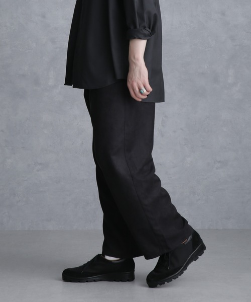 Apo(s)ture(アポスチャー)の「LUCAS-001/フェイクスウェードワイドパンツ(その他パンツ・メンズ・ベージュ/グリーン/グレー/ブラック・XS/S/M/L/XL)」の14枚目の写真